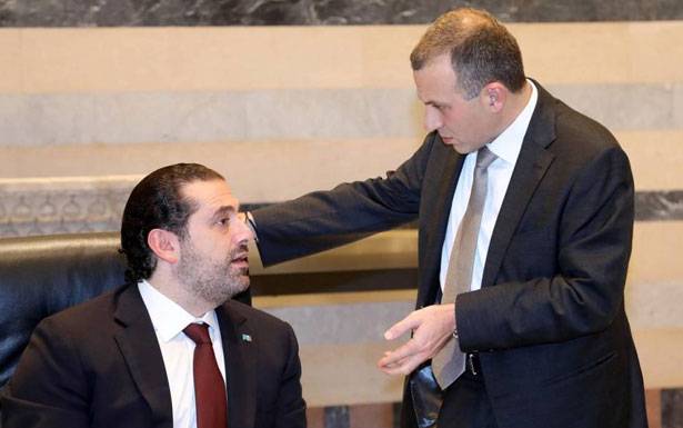 لا حكومة قريباً في ظل «فيتوات الحريري» وتمسك باسيل بموقفه