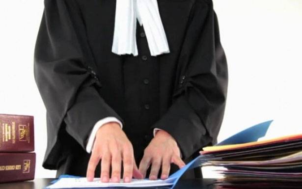 مؤسسة تجارية وجوب إبلاغ الدائن الانذار بالدفع

وإلاّ لا إسقاط من حق التمديد (2 من2)