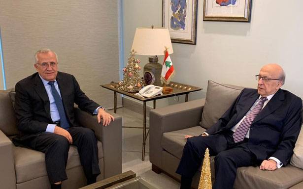 سليمان استقبل طـــربيه :

السياسة المتبعة لا تخدم الاقتصاد