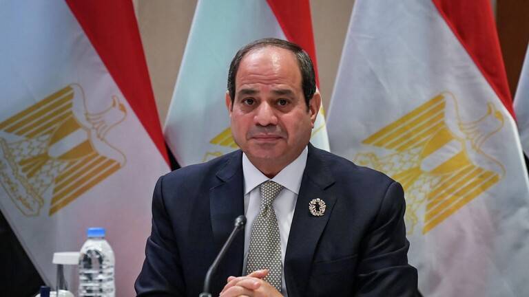 السيسي يكشف عدد ضحايا الجيش المصري