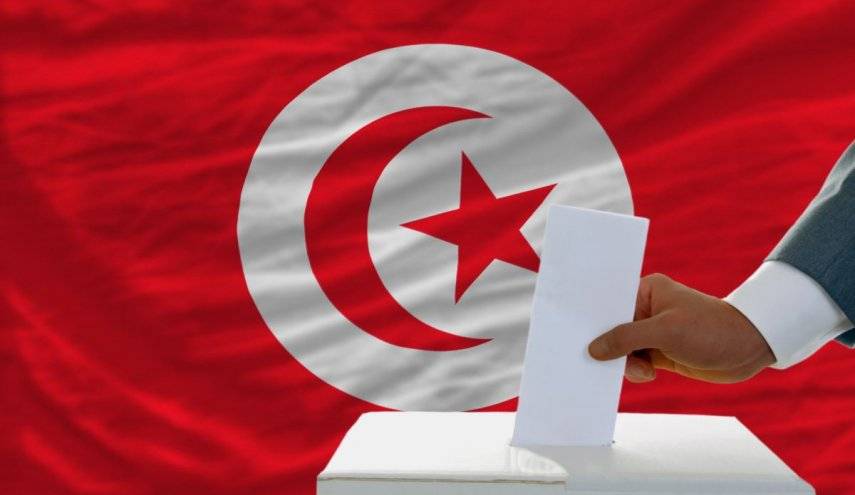 هيئة الانتخابات التونسية: سنخضع كرها للمرسوم الرئاسي
