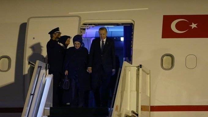 أردوغان يصل إلى السعودية بعد سنوات من القطيعة