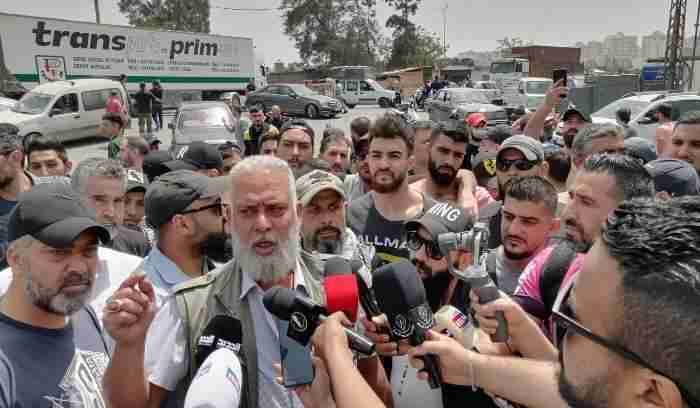 غضب شعبي في طرابلس... فاجعة «قارب الموت» الى التصعيد
تهديد جدّي للإنتخابات «طالما هناك مفقودين في قعر البحر»