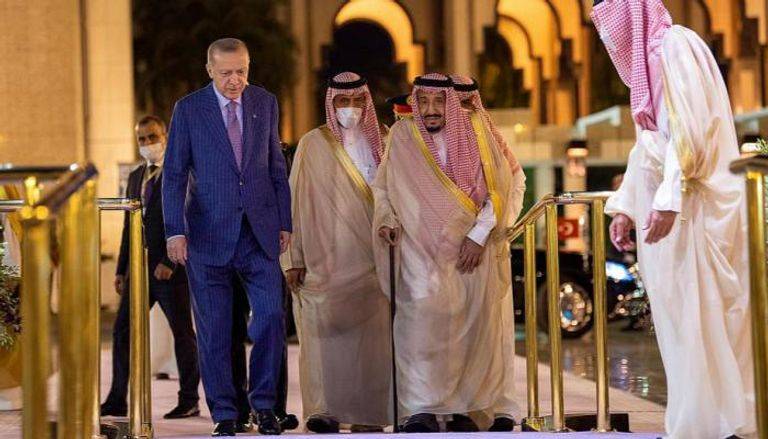 غرفة أردوغان في زيارته للسعودية.. ما سر الرقم 1453؟