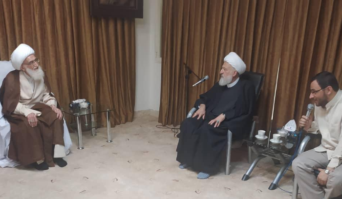 الخطيب التقى وكيل السيستاني والهمداني
وجال في مُستشفى "النور" ومشروع المكتبة الوطنيّة