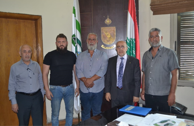 استقبل وفد أهالي ضحايا المركب
يمق: نطلب من الدولة والسفارات
التحرّك الفعلي على قدر المسؤوليّة