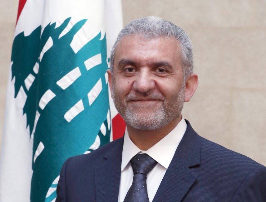 قرارٌ من وزير العمل بشأن مجلس 