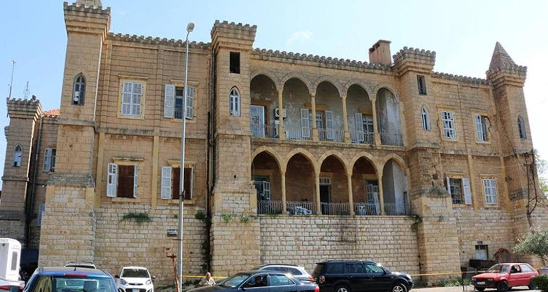 ما هو عدد المقترعين حتى الساعة في طرابلس وبيروت؟