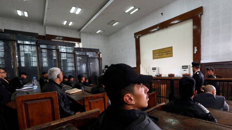 مصر... محاكمة مجموعة كبيرة من رجال الأعمال الأتراك