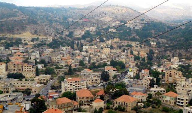 طعن وإطلاق نار .. إصابتان بإشكال في ناد ليلي