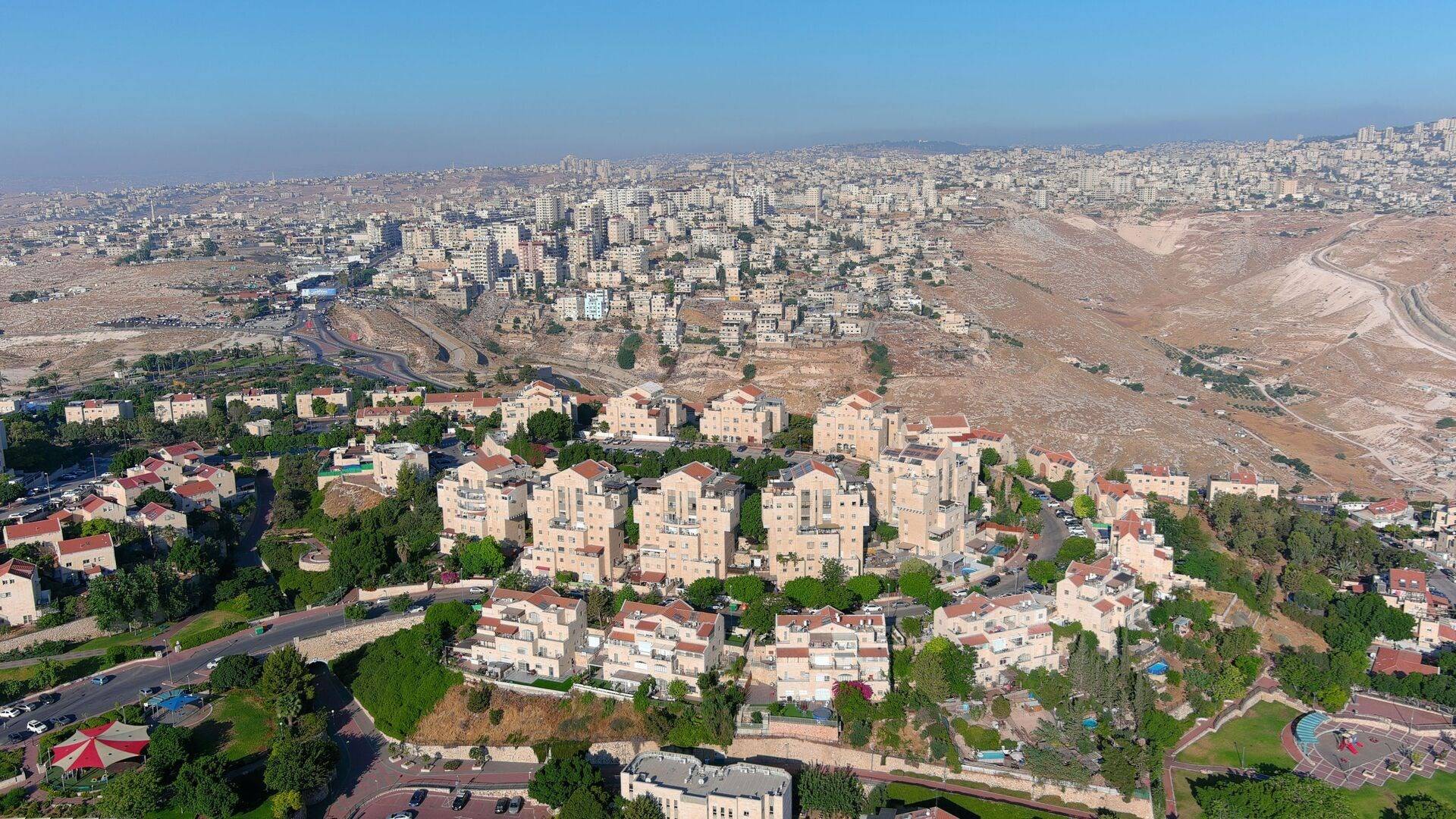 الاحتلال يقر  بناء أكثر من 4 آلاف وحدة استيطانية في القدس والضفة