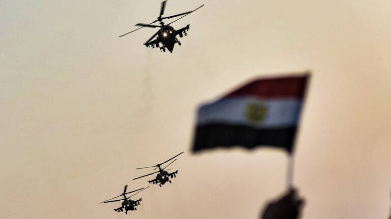 الجيش المصري يستعد 