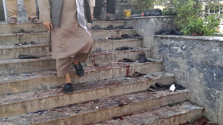 الشرطة الأفغانية: انفجار داخل مسجد في كابل