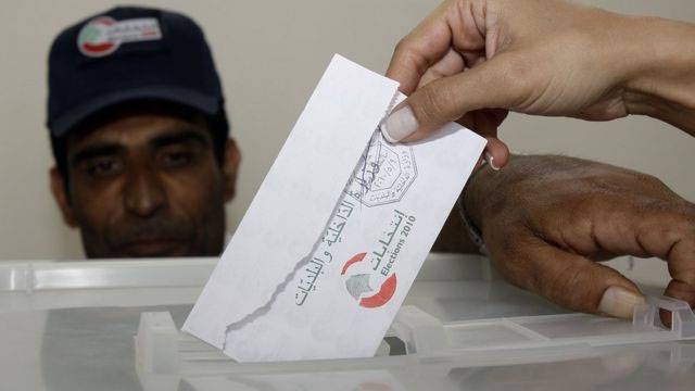 غداً يوم الاستحقاق الكبير.. و3741683 لبنانياً يُعبّرون عن رأيهم في الداخل
الخارج يشجّع الناخبين على ممارسة حقّهم الديموقراطي بعيداً عن أيّ قيد أو ضغط