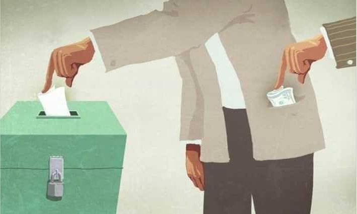 الرشى الانتخابيّة " فن" لبناني منتشر في بعض الدوائر... والعملة الخضراء بطلة الساحة
بيروت الأولى والثانية وكسروان وعكار الأكثر نشاطاً... الصوت بألف دولار عصر الأحد!