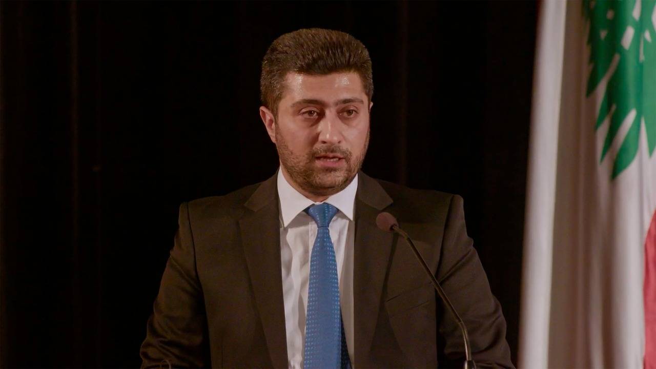 الفرص والتحديات في مهن التدقيق والمحاسبة: مؤتمر علمي في جامعة الحكمة
والبستاني تشدد على ضرورة استنباط الفرص وعدم الخضوع للأوضاع الصعبة