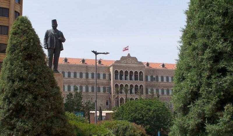 تعميم بشأن التقيد بأحكام الدستور في معرض تصريف الأعمال