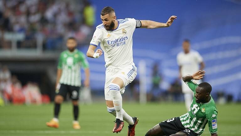 ريال مدريد "البطل" يختتم الدوري الإسباني بالتعادل أمام ريال بيتيس