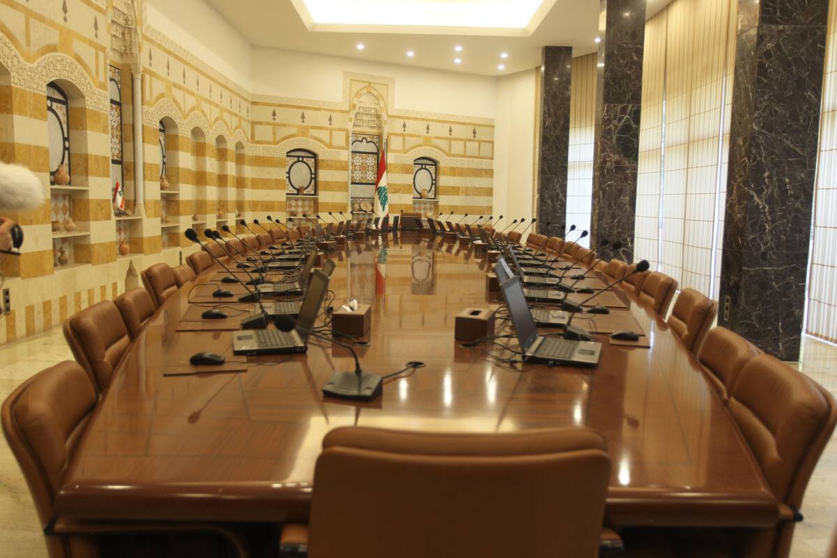 اتصالات بعيدة عن الاضواء للتوصل إلى قواسم مشتركة حول الحكومة