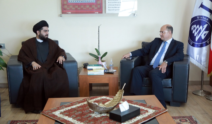 سبل تعزيز العلاقات الأكاديميّة
بين اللقيس والملحق الثقافي الإيراني