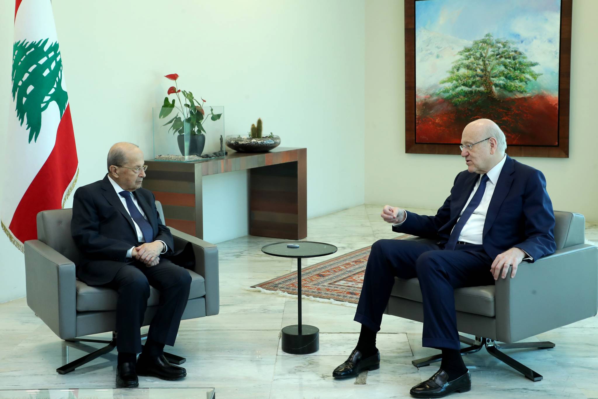 «بلش الجدّ»... الجميع يستعدّ للمنازلة الكبرى
جنرال بعبدا لن يُوقع لحكومة «مش عَذوقو»