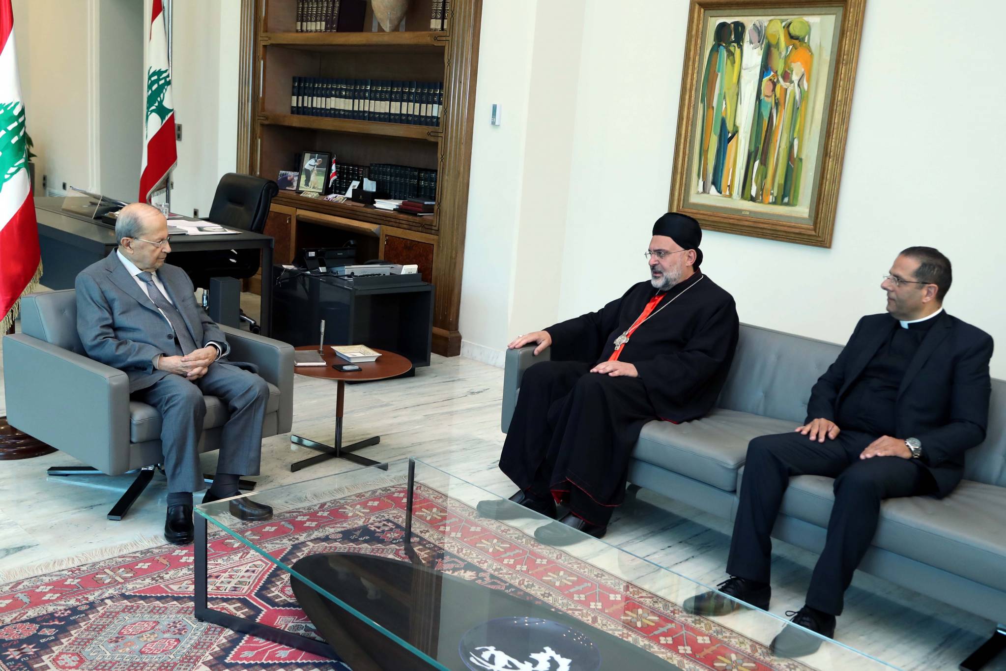 عون تناول مع السيّد مرحلة ما بعد الإنتخابات والوضع الأمني
واطلع من سويف وحداد على أوضاع طرابلس وصيدا ودير القمر