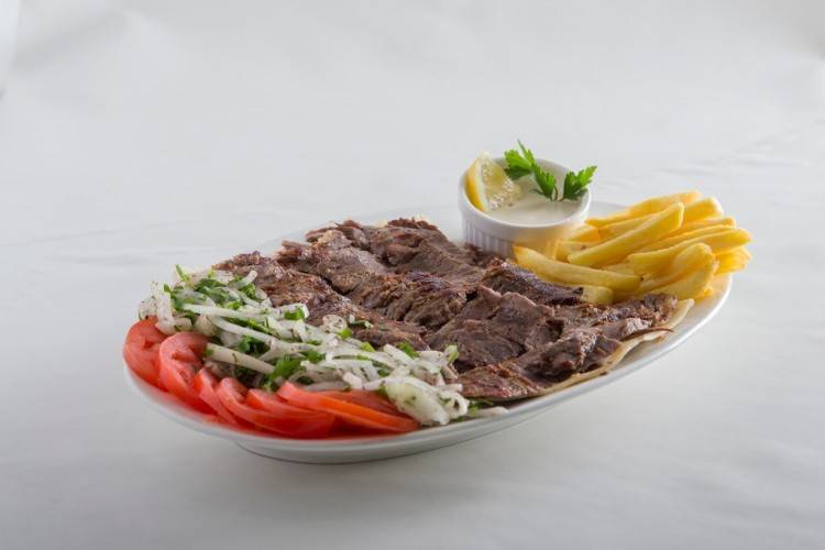 طريقة عمل شاورما اللحم بتتبيلة الكيوي
