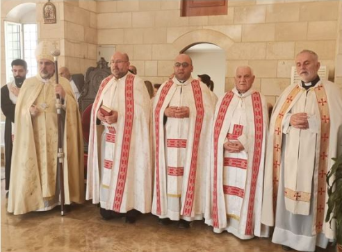 شارك بلقاء مع المسنين في زغرتا
سويف: شعب لا يعلم كيف يحترم المُسنّ
هو شعب لا يُمكن أن يُؤسّس لمستقبله