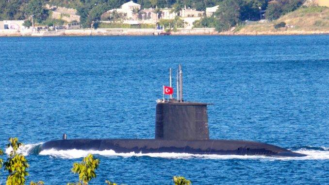 أردوغان: سنسلم غواصتنا المحلية إلى القوات البحرية