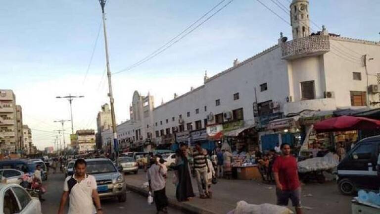 انفجار في سوق شعبي في عدن