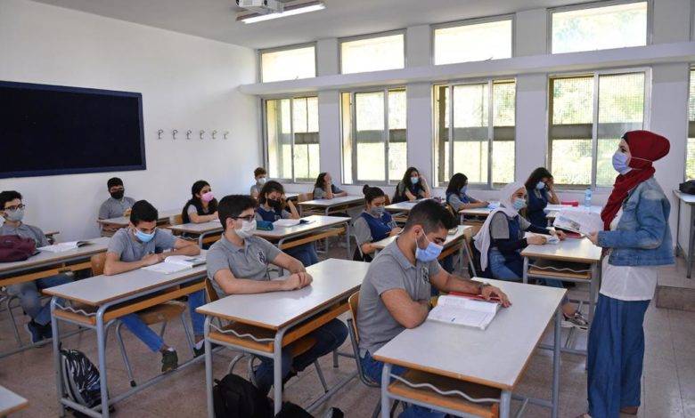 "متعاقدو التعليم الأساسي": الإضراب بدأ
والعام الدراسي سينتهي كما بدأ بضياع