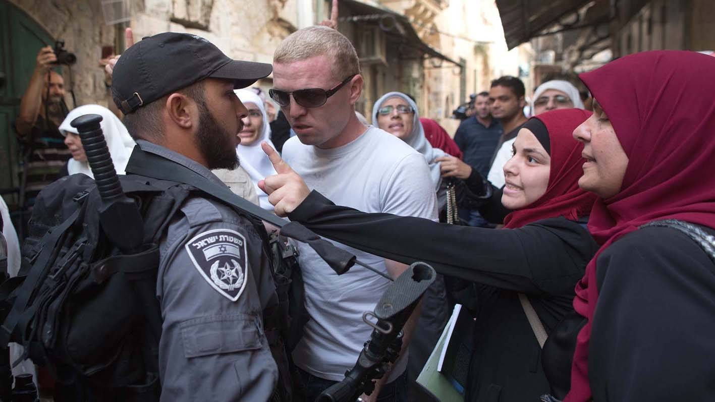 الإحتلال في حالة تأهّب قصوى قبل مسيرة الأعلام في القدس
الفصائل الفلسطينيّة: العواقب وخيمة وستشعل المنطقة بأكملها
واشنطن تشدّد على انتهاء التحقيقات سريعاً في اغتيال شيرين أبو عاقلة