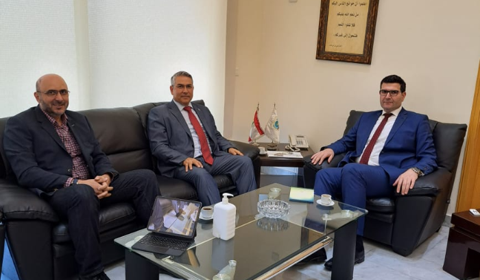 الحاج حسن التقى الفاو وبحث
الية مكافحة الافات الزراعية