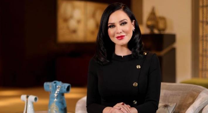 بالفيديو - سلاف فواخرجي تكشف سبب خلافها مع كاريس بشار