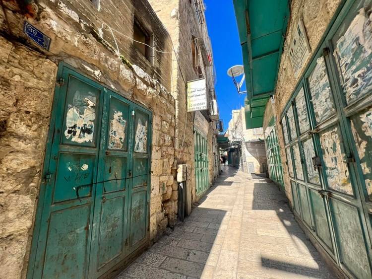 حداداً على الفتى زيد غنيم
إضراب شامل في بيت لحم