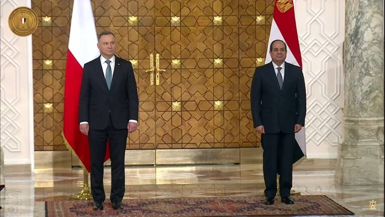السيسي يلتقي نظيره البولندي