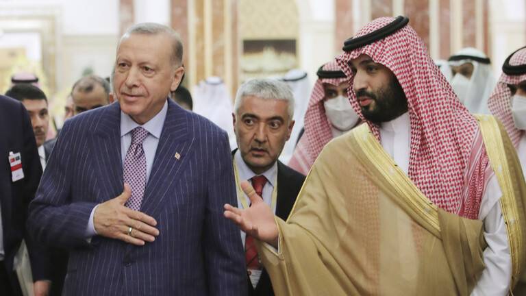 الكشف عن سبب تأجيل زيارة الأمير محمد بن سلمان إلى تركيا