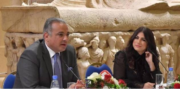 وزير الثقافة اللبناني: د. قواس تجمع ما بين الموهبة الفريدة والعلم العالي