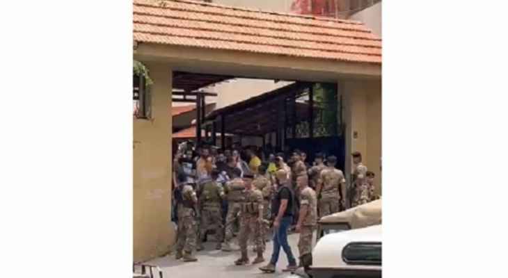 إشكال بين طلاب "الوطني الحر" و"القوات" في احدى كليات الجامعة اللبنانية.. وتدخل من الجيش!