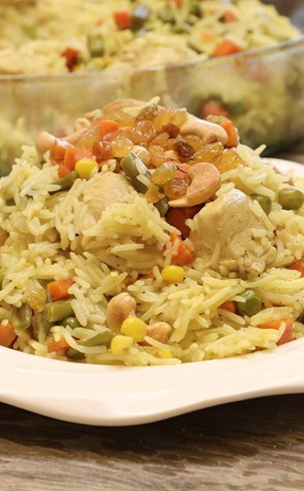 طريقة عمل الأرز بالدجاج والخضار