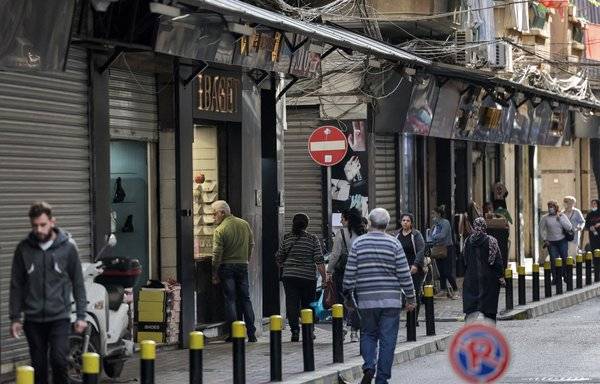 تراجع طفيف لدولار السوق الموازية.. فكم سجل سعر صرفه صباحاً؟