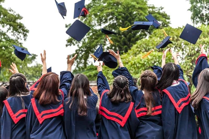 هاشتاغ عن تحرش أستاذ جامعي بطالباته يشغل بال الأردنيين.. ماذا في التفاصيل؟!