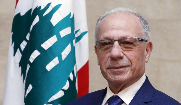 وزير الدفاع: تحرّكات "إسرائيل"
تشكّل تحدّياً واستفزازاً للبنان