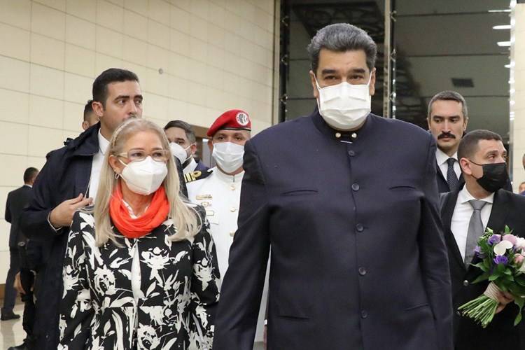 مادورو يبدأ جولة دولية من تركيا