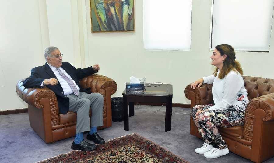 بوحبيب بحث التطورات
مع عضو البرلمان الألماني