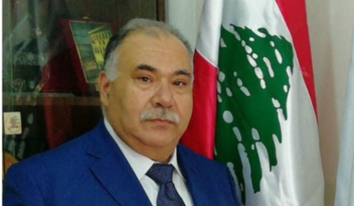 كاسترو عبدالله: لا تغيير إلا في الشارع
وبإعلان العصيان المدني الشامل