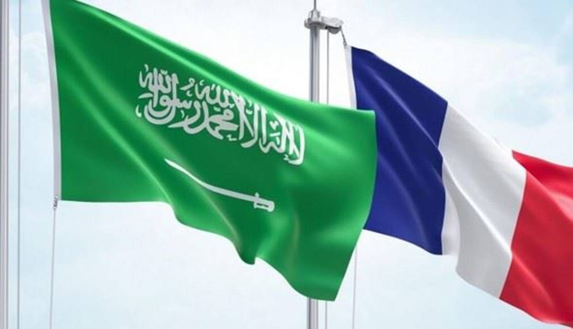 البخاري يعود بـروحيّة جديدة : لملمة الساحة السنيّة وتأييد «ضمني» لميقاتي
توافق فرنسي - سعودي على «حكومة انتقاليّة» حتى الانتخابات الرئاسيّة
