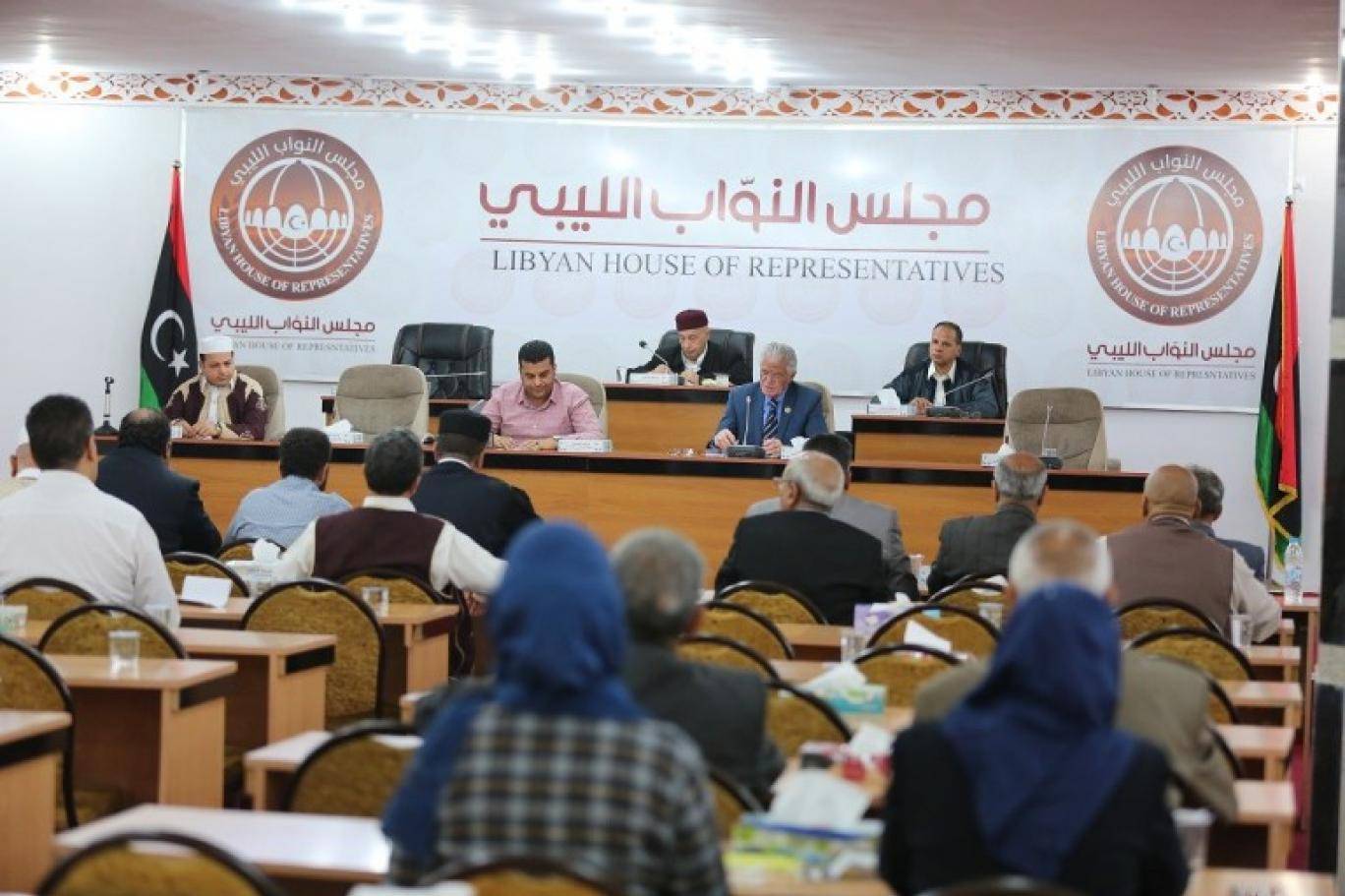 في خطوة قد تصعد المواجهة.. مجلس النواب الليبي يصوت لإقرار ميزانية حكومة