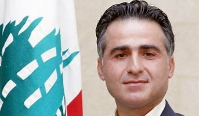 حميه: مكيفات مطار شارل ديغول
كانت مطفأة فمهلا على مطار بيروت