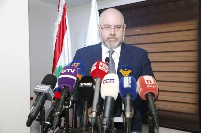 الأبيض عرض نتائج زيارته لواشنطن: الشركات العالمية
تفهمت آلية تمويل الدواء وستعيد تصديره إلى لبنان